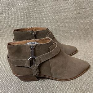 Lucky Brand Enitha Oiled Suede Harness Western Women Brown Ankle Bootie Sz 10